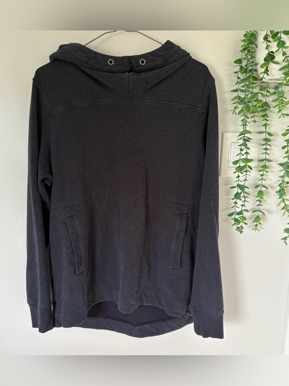 lululemon Charcoal Grey Hooded Pullover Sweatshirt | Size 10